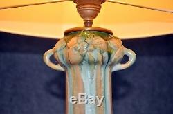 Floral Art Nouveau Ceramic Table Lamp Überlaufglasur Vintage Design