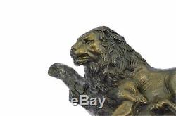 Giant Armor Vintage Bronze Lion Cat Art Statue Tablecloth Pompeia Office