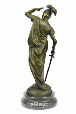 Grand French Reproduction Vintage Tour Roman Soldier Bronze Gift Art Decor