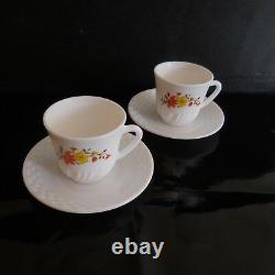 N2771 2 Cups Coffee + Saucers Opal Glass Arcopal Vintage Art Nouveau France
