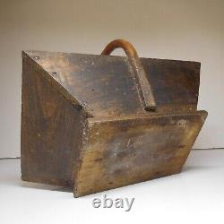 N9102 Vintage 1920 Art Nouveau Handmade Wooden Copper Flower Basket Tulip France