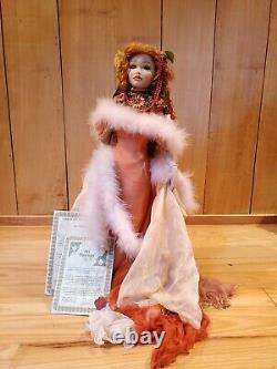 Porcelain doll MUNDIA, Art Nouveau, perfect condition on mundia base