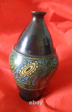 Rare and vintage, 1925 bronze vase from Primavera, 22 cm tall