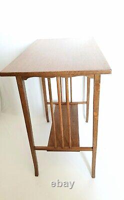 Side table XXth Arts And Craft in solid oak 1900 vintage Art Nouveau