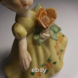 Statue Figure Woman Lady Flower Spring Vintage Ceramic Porcelain N6615