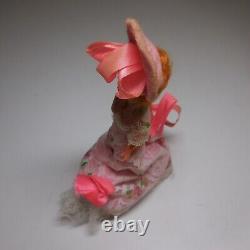 Vintage Art Nouveau Woman Character Doll Figurine Italy N6163