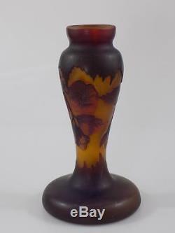 Vintage French Art Nouveau Vase Daum Nancy Cameo Floral 20. Jhd