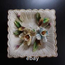 White porcelain plate with vintage flower in barbotine, AMC Art Nouveau Italy N7302