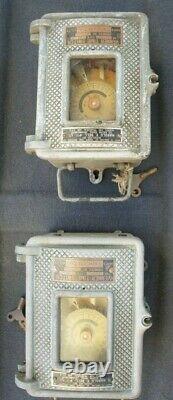 2 minuteries industrielles anciennes ca 1950 / 2 vintage timeswitches