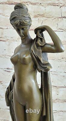 Antique Vintage Style Art Déco Nouveau Spelter Bronze Femme Sculpture Statue Nr