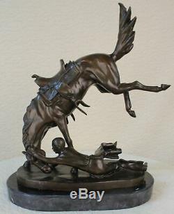 Bronze Vintage Métal Art Cowboy Ouest Ranch Statue Cheval Décor Signé Figurine