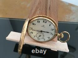 Montre de gousset OMEGA or massif, art nouveau, état parfait. Pocket watch. 69gr