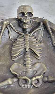 Style Art Nouveau Bronze Tête de Mort Figurine Vintage Cendrier Skeleton IN Love