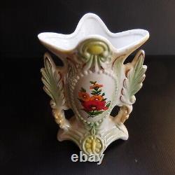 Vase céramique porcelaine barbotine fleur blanc vintage art nouveau BRAZIL N7418