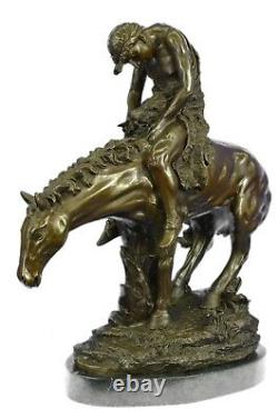 Vintage Bronze/Fonte Fin De The Trail Indien Sur Cheval Art Nouveau Vitaleh