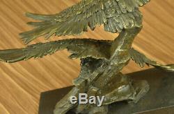 Vintage Collection Main Bronze Vif Aigle Statue Art Déco Original Décor