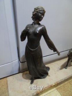 Vintage Statue art nouveau Femme Elegante au levrier greyhound barzoi by ROGGIA