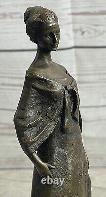 Vintage Style Art Nouveau Français Victorien Bronze Dame Sculpture Parlor Statue