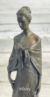 Vintage Style Art Nouveau Français Victorien Bronze Femme Sculpture Salon Statue